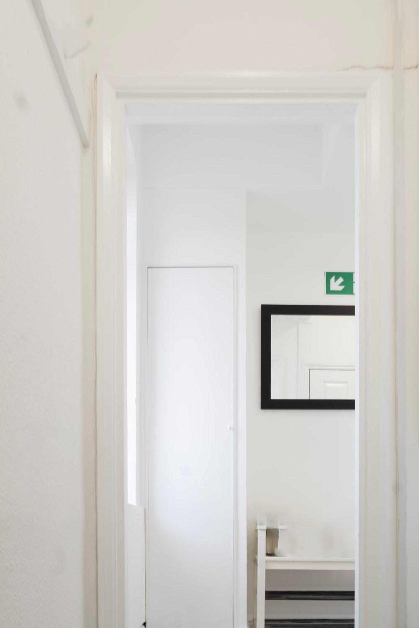 5C- Stylish Urban Retreat - Spacious 2 Bed Flat Londen Buitenkant foto