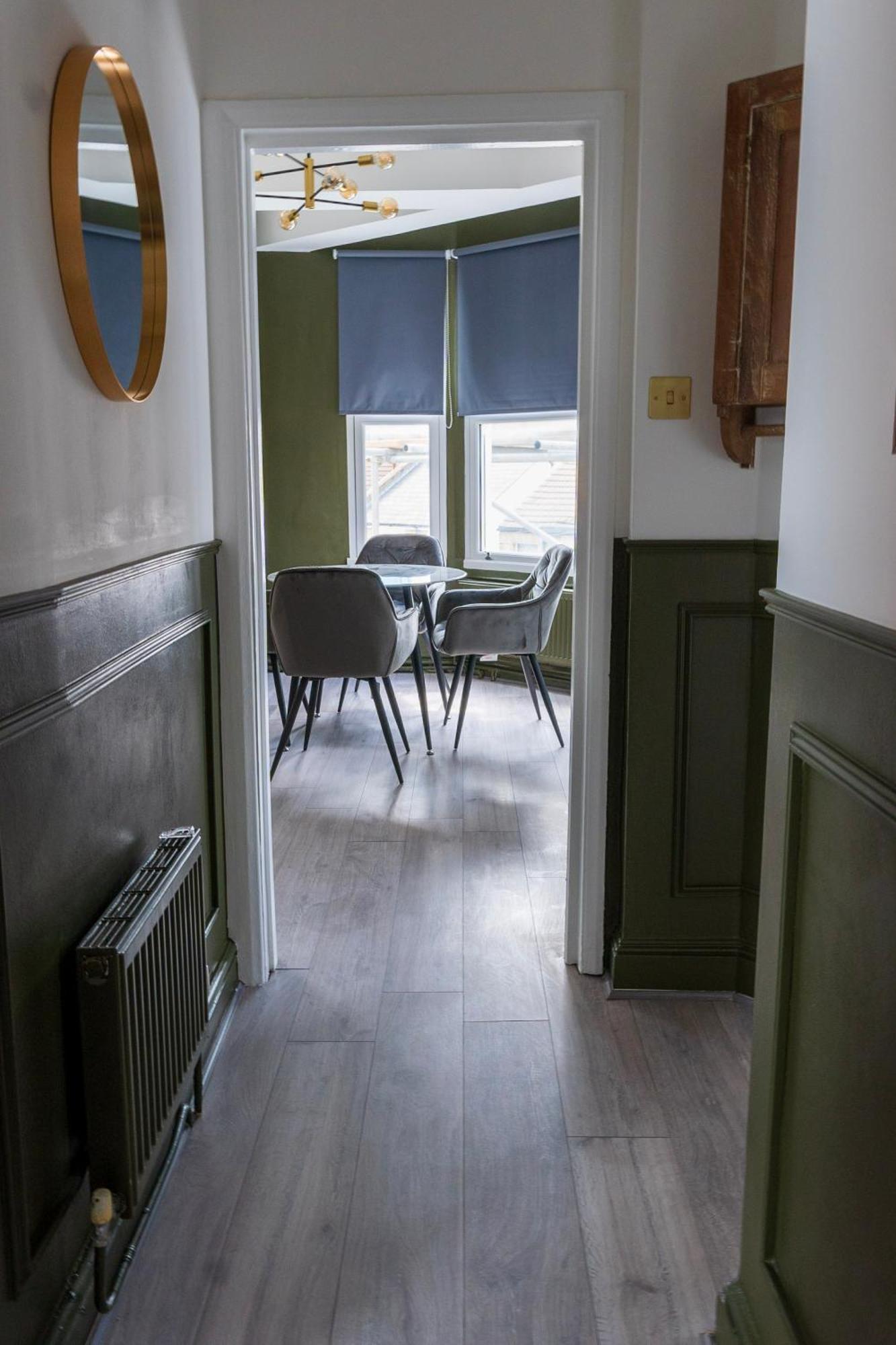 5C- Stylish Urban Retreat - Spacious 2 Bed Flat Londen Buitenkant foto