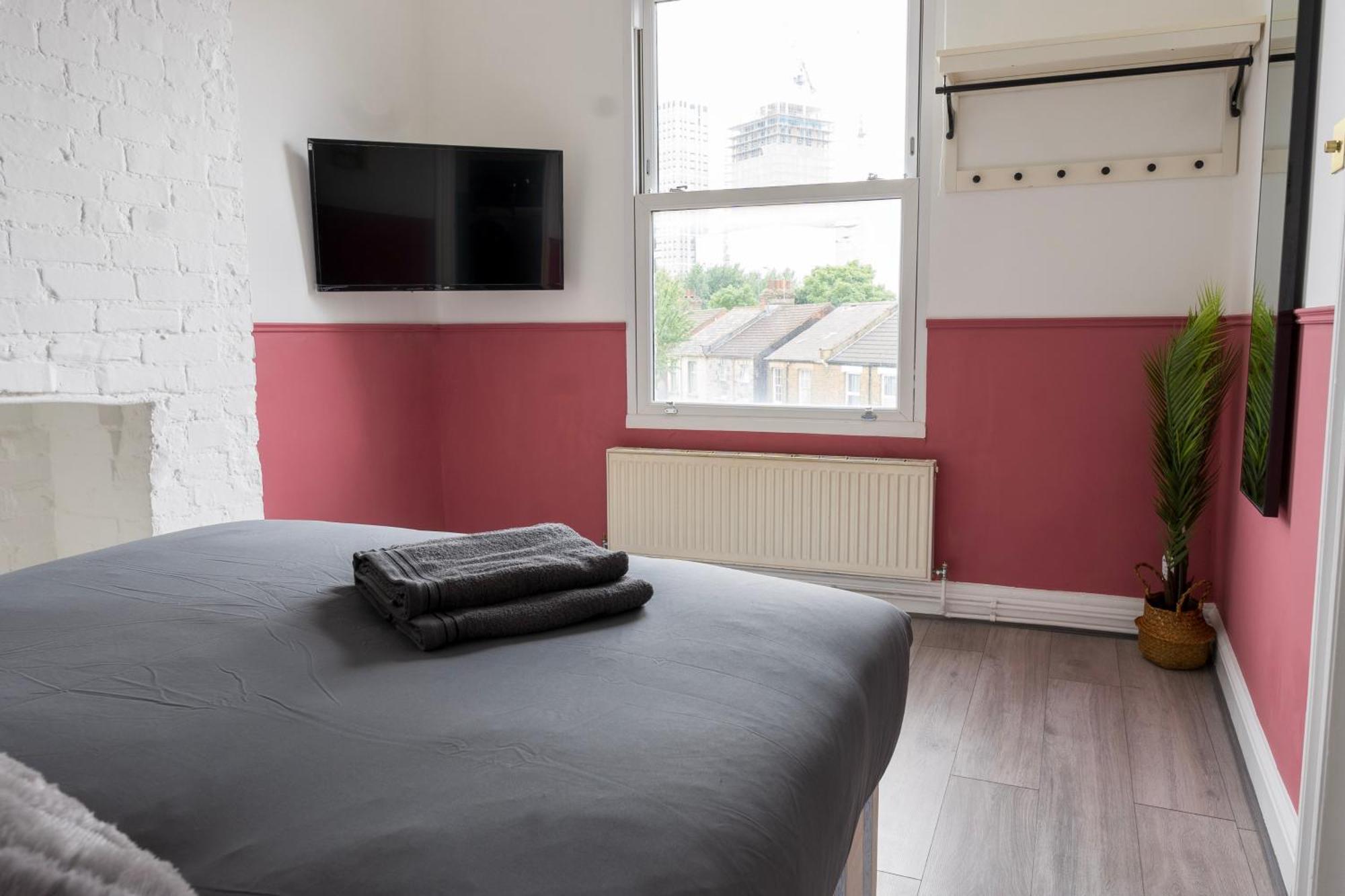 5C- Stylish Urban Retreat - Spacious 2 Bed Flat Londen Buitenkant foto