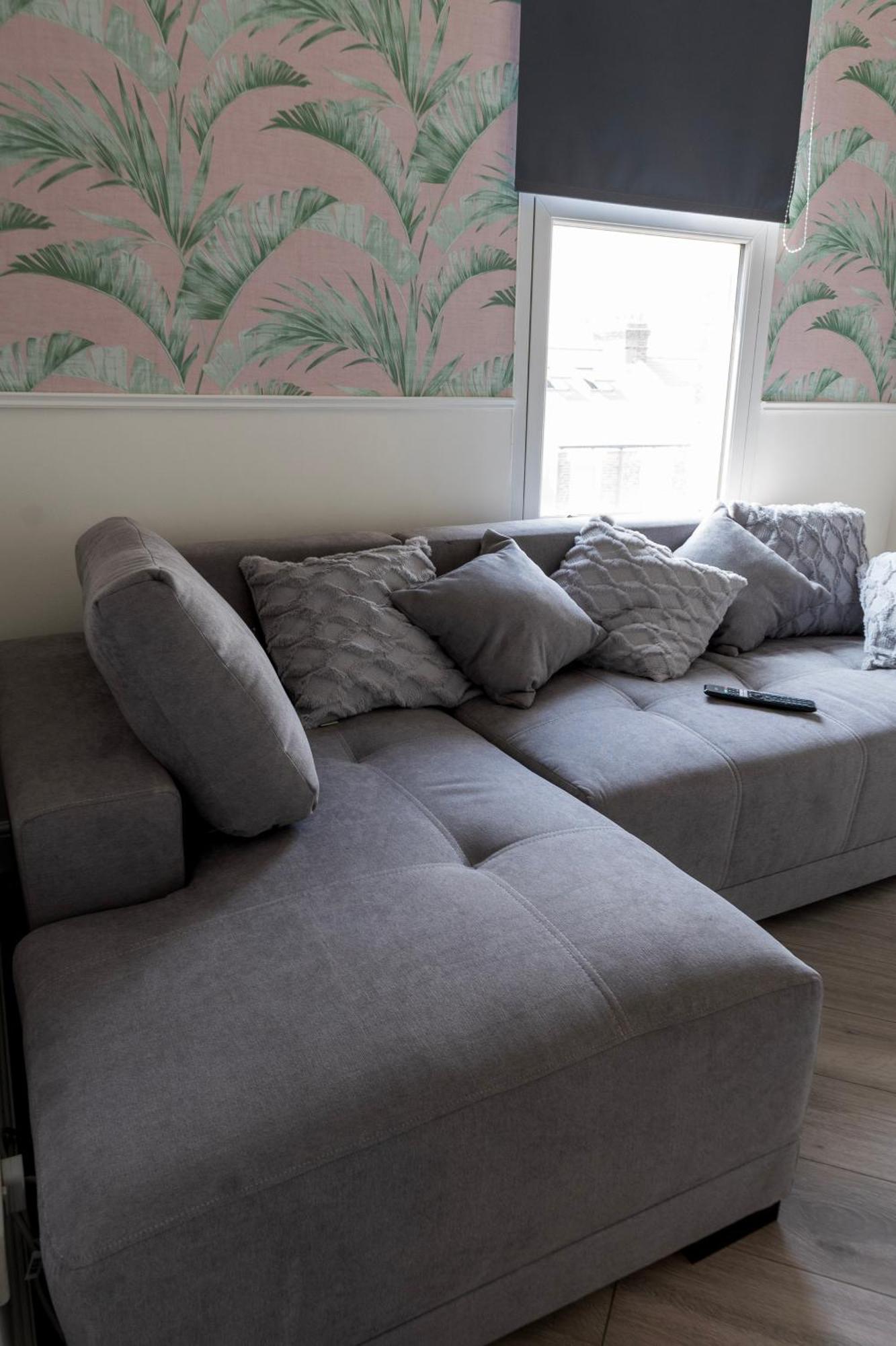 5C- Stylish Urban Retreat - Spacious 2 Bed Flat Londen Buitenkant foto